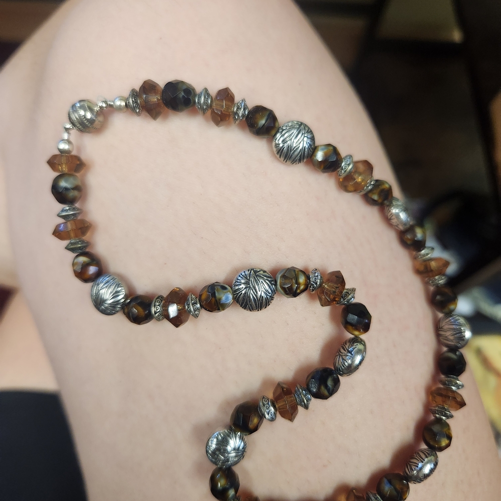 Tortoiseshell Brown Beaded Necklace